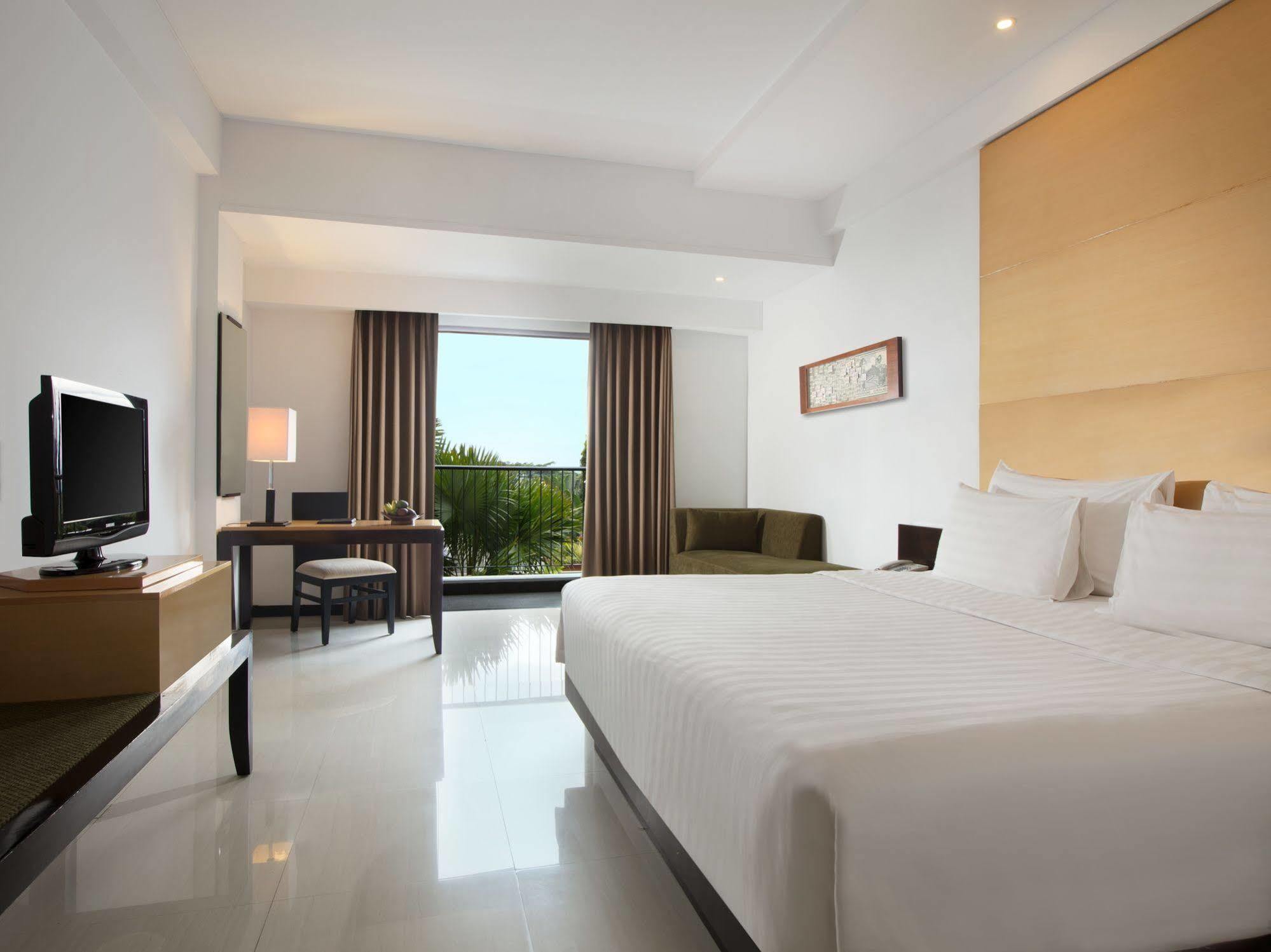 Hotel Santika Premiere Malang Dış mekan fotoğraf