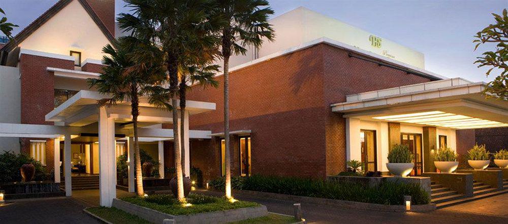 Hotel Santika Premiere Malang Dış mekan fotoğraf